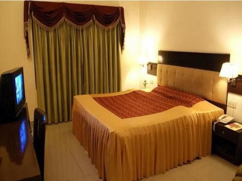 Hotel New Temples Town - Varanasi — Photos 3